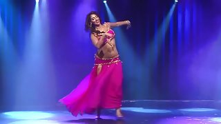 Curvy Muslim Arab Belly Dancer